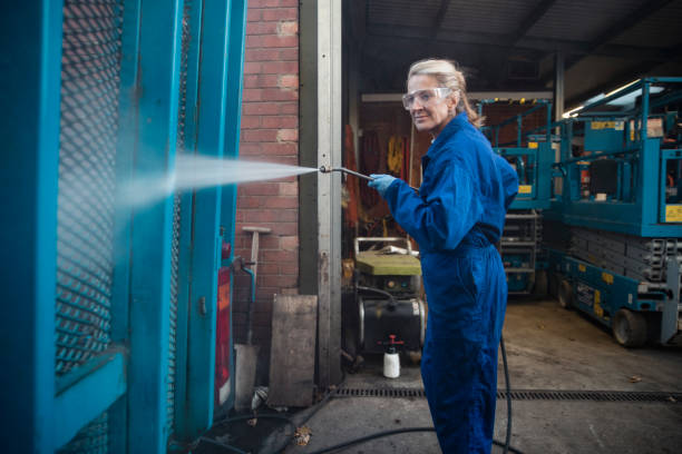 Best Factory Floor Cleaning  in Wagoner, OK